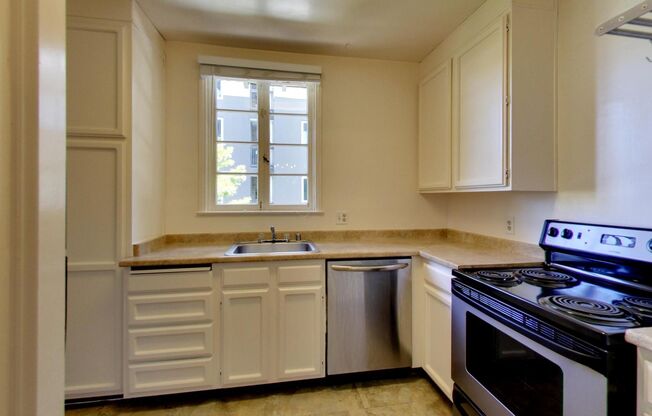 146 West 3rd Avenue (1368r)