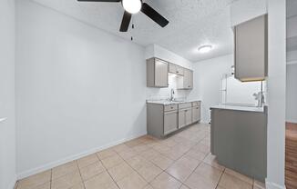 1 bed, 1 bath, 600 sqft, $899