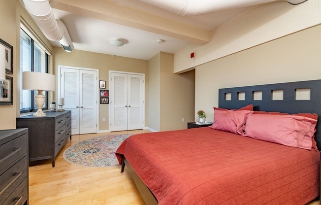 2 beds, 2 baths, 1,682 sqft, $5,150, Unit 5-5