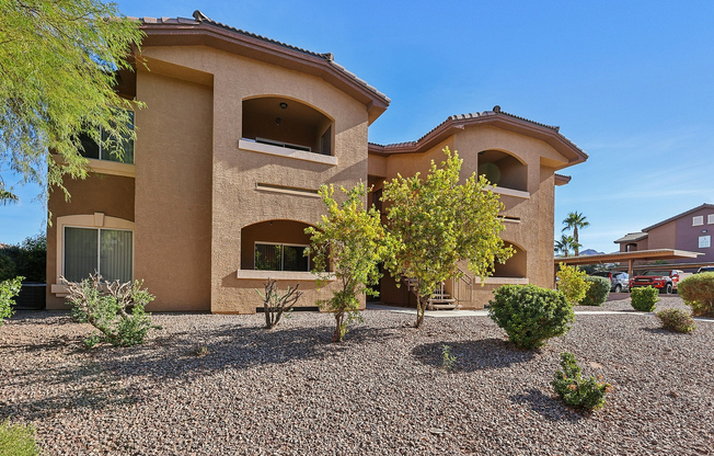 1x1 Building Exterior