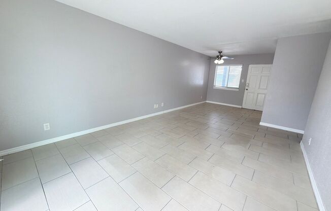 2 beds, 1 bath, $1,495, Unit 201