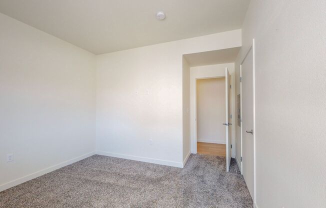 1 bed, 1 bath, 789 sqft, $1,600, Unit 416