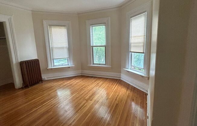 42 Rowley St