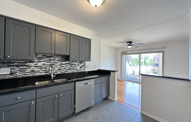 1653 653 OAKWOOD