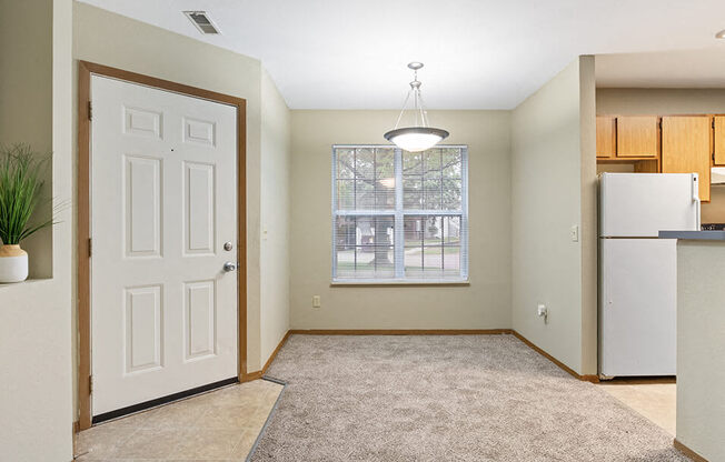 Country Club Apartments