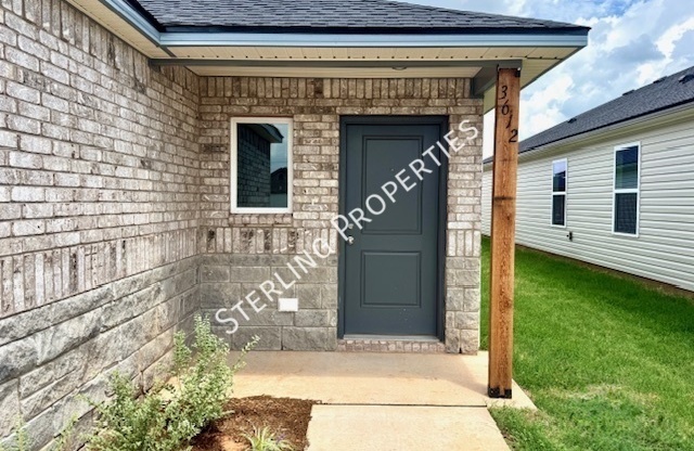 3612 BLUE AVE
