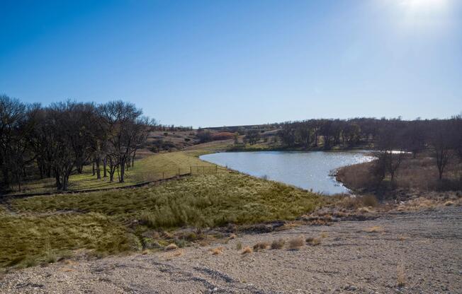 Over 32 miles of surrounding trails with gorgeous natural landscapes to discover.