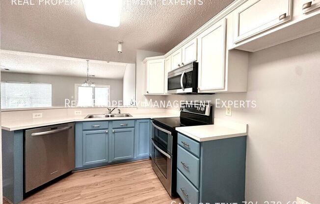 5928 BRIGGS DR