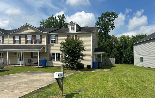 1245 Bombay Dr