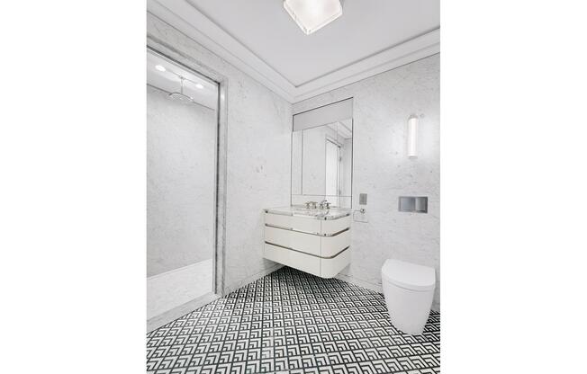 303 AVE 2217
