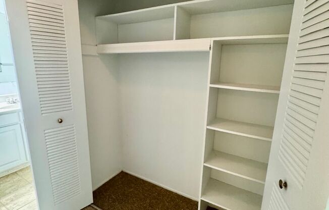 2 beds, 1 bath, 950 sqft, $1,295, Unit #211