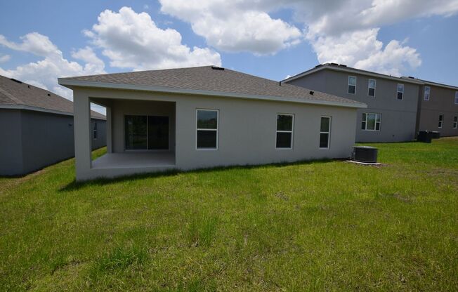 Newer home 4 bedroom 3 bath, 2 car Garage House for rent  at 471 Ironside Trail Dr, Groveland, FL 34836,