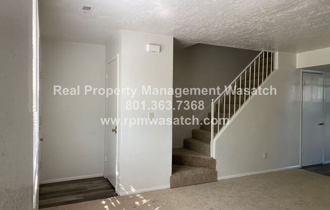 3 beds, 1.5 baths, $1,550