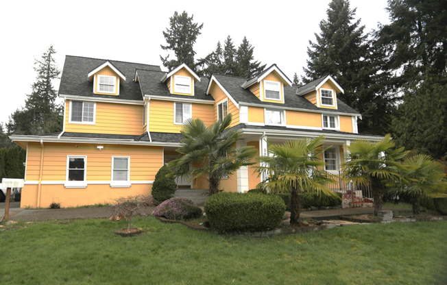 3059 Bellevue Way NE
