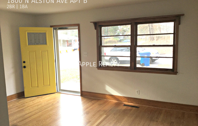 1800 N. Alston Ave. Apt A