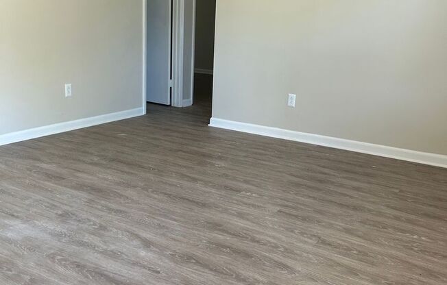 2 beds, 1.5 baths, 815 sqft, $925, Unit 4639