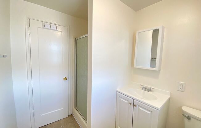 REFRESHED Craftmans Style Upstairs One Bedroom Home! Newly Refreshed!