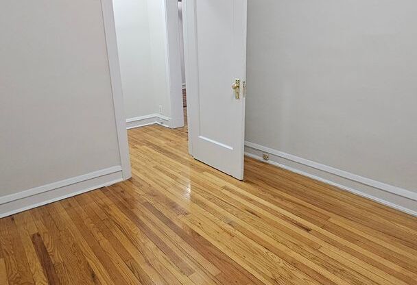 1 bed, 1 bath, $1,450, Unit 3919 - BW