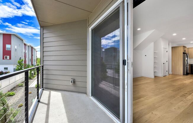 $500 Special at Carlsbad Crossing