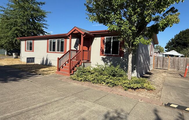 3 beds, 2 baths, 1,344 sqft, $2,295, Unit 33171-43