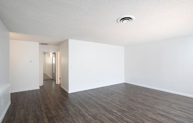 2 beds, 2 baths, 1,246 sqft, $2,400, Unit 010