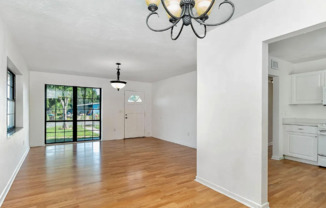 3066 INWOOD CT NE