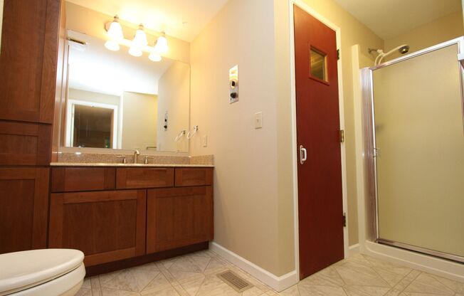 2 beds, 2 baths, $2,150