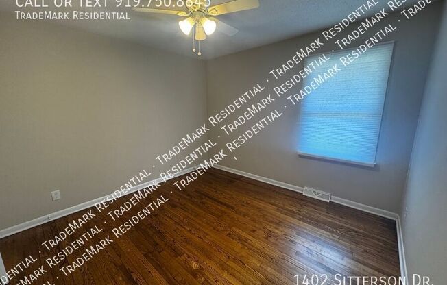 1402 SITTERSON DR