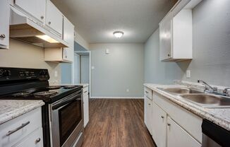 1 bed, 1 bath, 635 sqft, $700, Unit Apartment 060