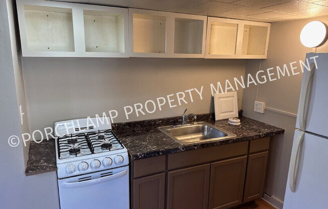 2051 Sisson St Apt 1