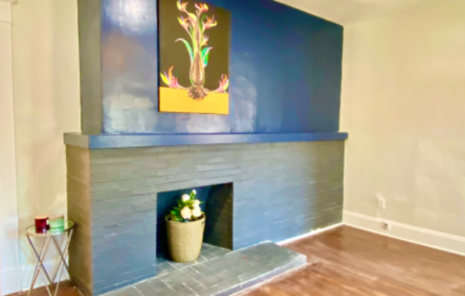 658 CASCADE AVE SW