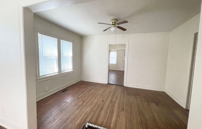 Next to TU! 3bd 1ba Central AC/Heat