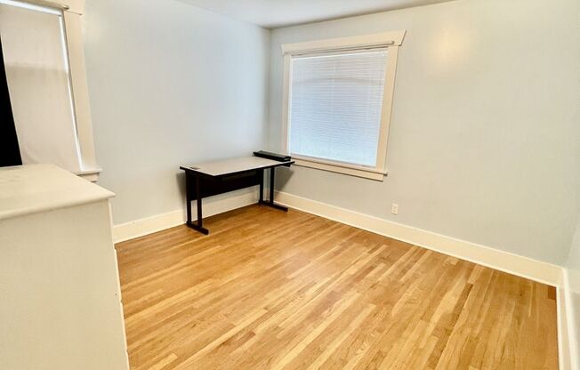 4bd/1ba Seattle Home