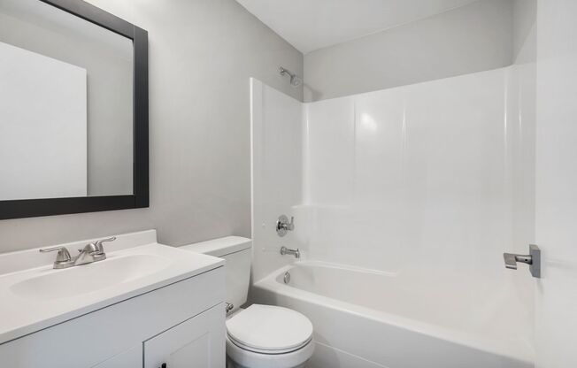 Studio, 1 bath, $1,125, Unit 405