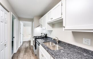 1 bed, 1 bath, 600 sqft, $899, Unit 855 - 02