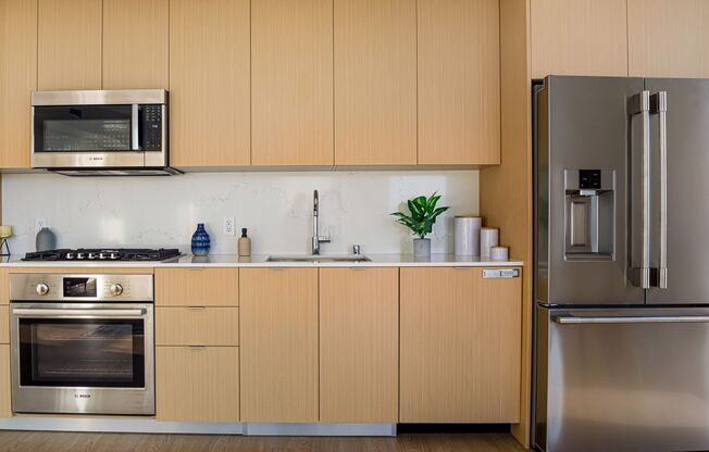 2 beds, 2 baths, 872 sqft, $4,500, Unit 206