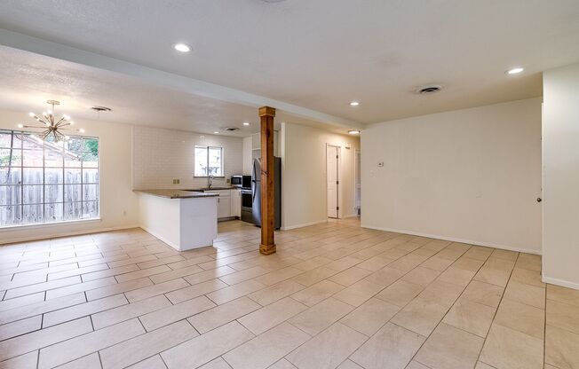 2 beds, 1 bath, $1,800