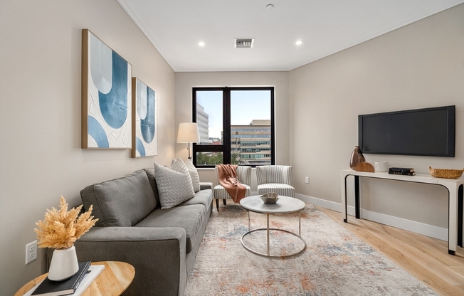 1 bed, 1 bath, 597 sqft, $2,650, Unit 416