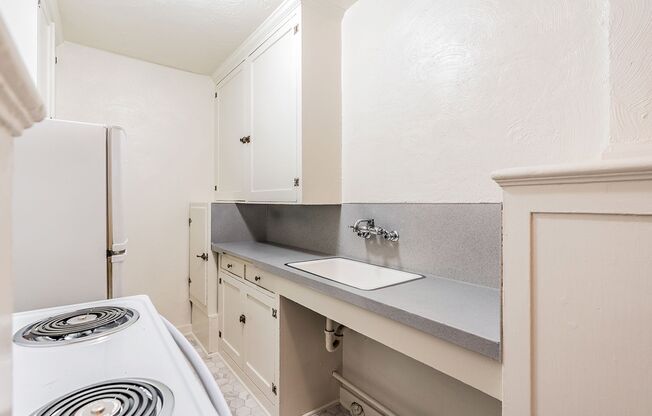 1 bed, 1 bath, 505 sqft, $1,495, Unit 01 - 001