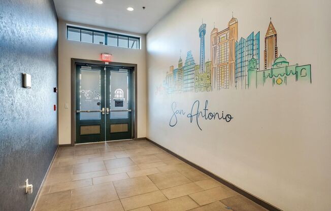 Studio, 1 bath, 640 sqft, $1,700, Unit STR 219 N ALAMO #403