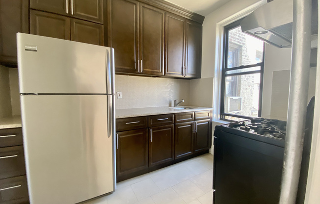 31 14 35 ST