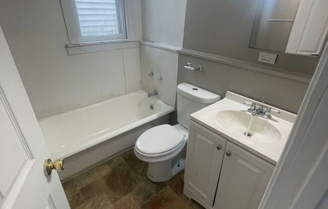 2571-2571A N 34th St. (Duplex)