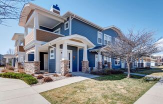 Don’t Miss This Gorgeous Fort Collins Condo – Bright, Spacious & Modern!