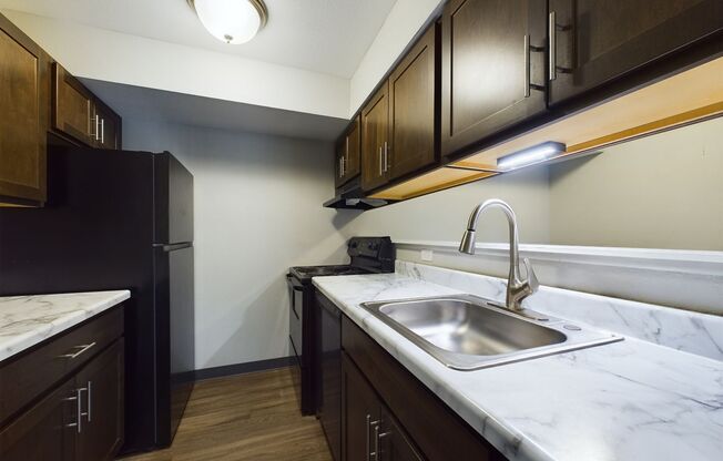 1 bed, 1 bath, 710 sqft, $850, Unit 08-10