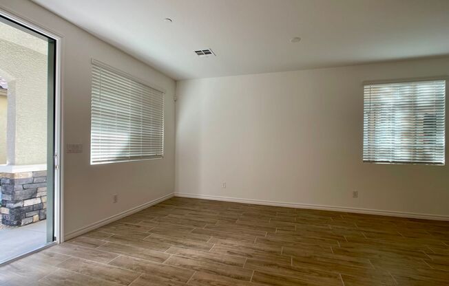 LOVELY TOWNHOUSE FOR RENT - GATED 3 BED 3 BATH + 2 CAR GARAGE w/ LOFT