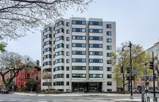 Centrally Located Dupont Circle at the Imperial House 1 Bedroom in the heart of it all!