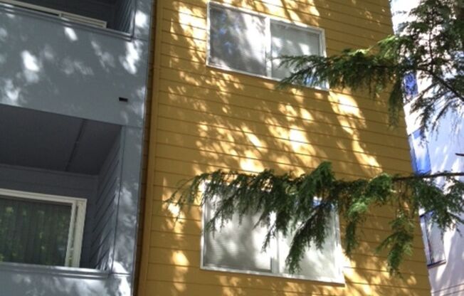 CO Constance Manor Apartments