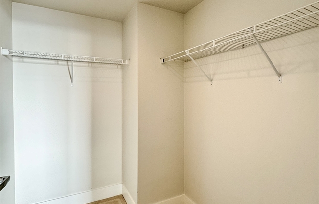 1 bed, 1 bath, 878 sqft, $4,200, Unit 25A