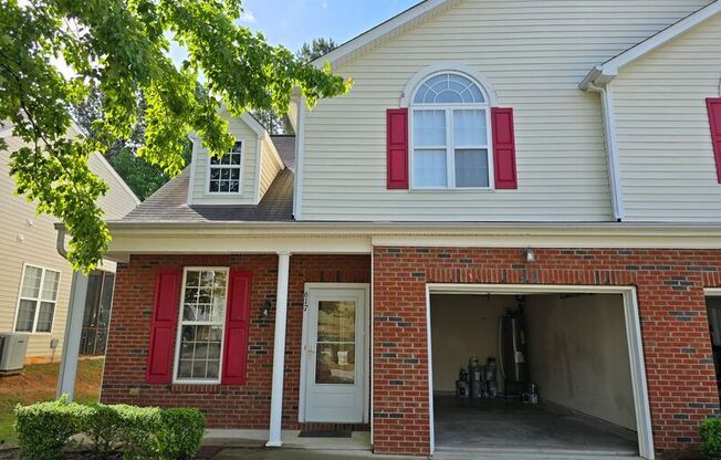 617 WOODSON DR