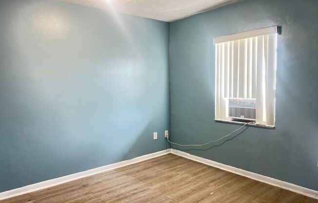 2 beds, 1 bath, 750 sqft, $1,800, Unit 5300-25
